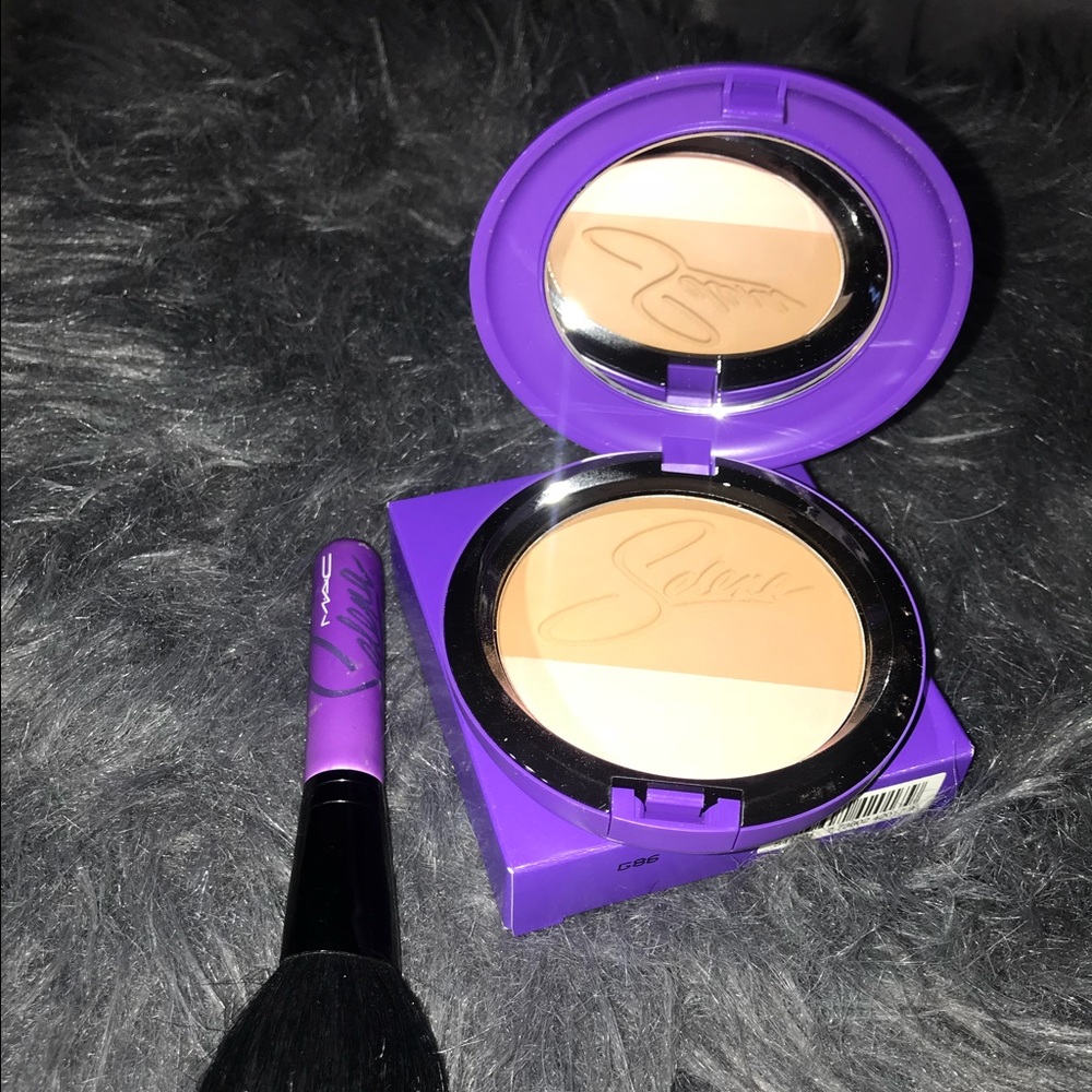 MACx SELENA contour Blush Duo & Brush
